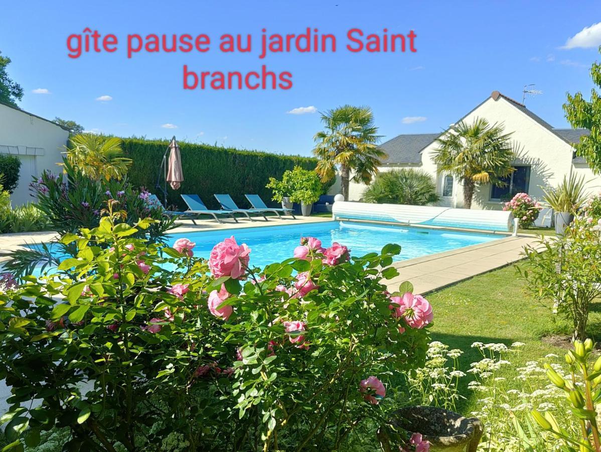 Gite Pause Au Jardin Saint-Branchs 外观 照片